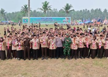 Ribuan Pramuka Padati Lapangan Desa Triharjo, Bupati Lampung Selatan Pimpin Apel Besar Hari Pramuka ke-64