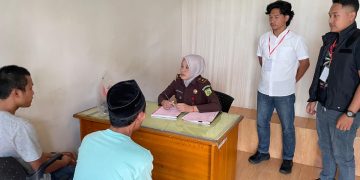 Polsek Wonosobo Limpahkan Tersangka Pencurian 4 HP Mahasiswa KKN ke Kejaksaan Negeri Tanggamus, Proses Hukum Berlanjut