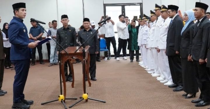 Lampung Selatan Lantik 8 Camat Baru, Bupati Radityo Tegaskan Jabatan adalah Amanah untuk Melayani Rakyat