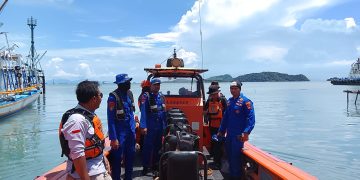 Penumpang Lompat ke Laut dari KMP Dorothy, Operasi Pencarian di Perairan Sangiang Diperluas