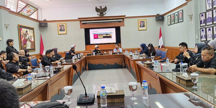 IJP Lampung Telusuri Resep Bertahan Pikiran Rakyat di Era Digital: Dari Transformasi Media Hingga Kebangkitan Koran