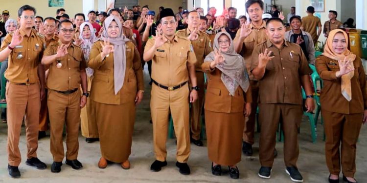 Pringsewu Gerak Cepat! Wabup Buka Pembinaan Pengelola TPS3R & TPST, Netizen: “Sampah Harus Jadi Perhatian Semua!”