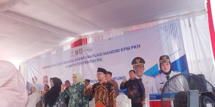 Graduasi Mandiri PKH Pringsewu 2025 Dorong Kemandirian Keluarga
