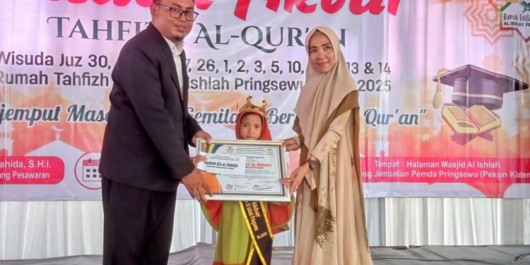 Santri Cilik Pringsewu Ukir Prestasi Hafal Juz 30