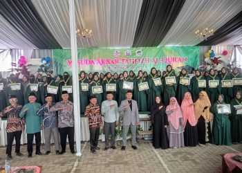 96 Emak-Emak Penghafal Al-Qur’an Diwisuda, Tertua 73 Tahun