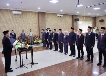 Sepuluh Pejabat Pimpinan Tinggi Pratama Resmi Dilantik di Pringsewu