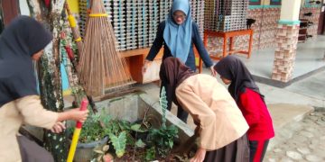 SDN 3 Negara Ratu Budayakan Senam dan Gotong Royong untuk Bentuk Karakter Siswa