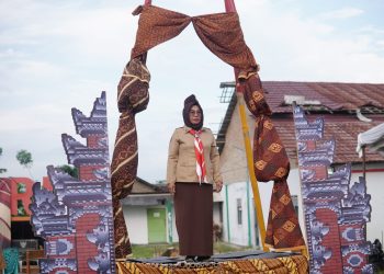 Api Unggun Warnai Perpisahan SDN 1 Tanjung Sari, Siswa Diajarkan Mandiri Lewat Persami